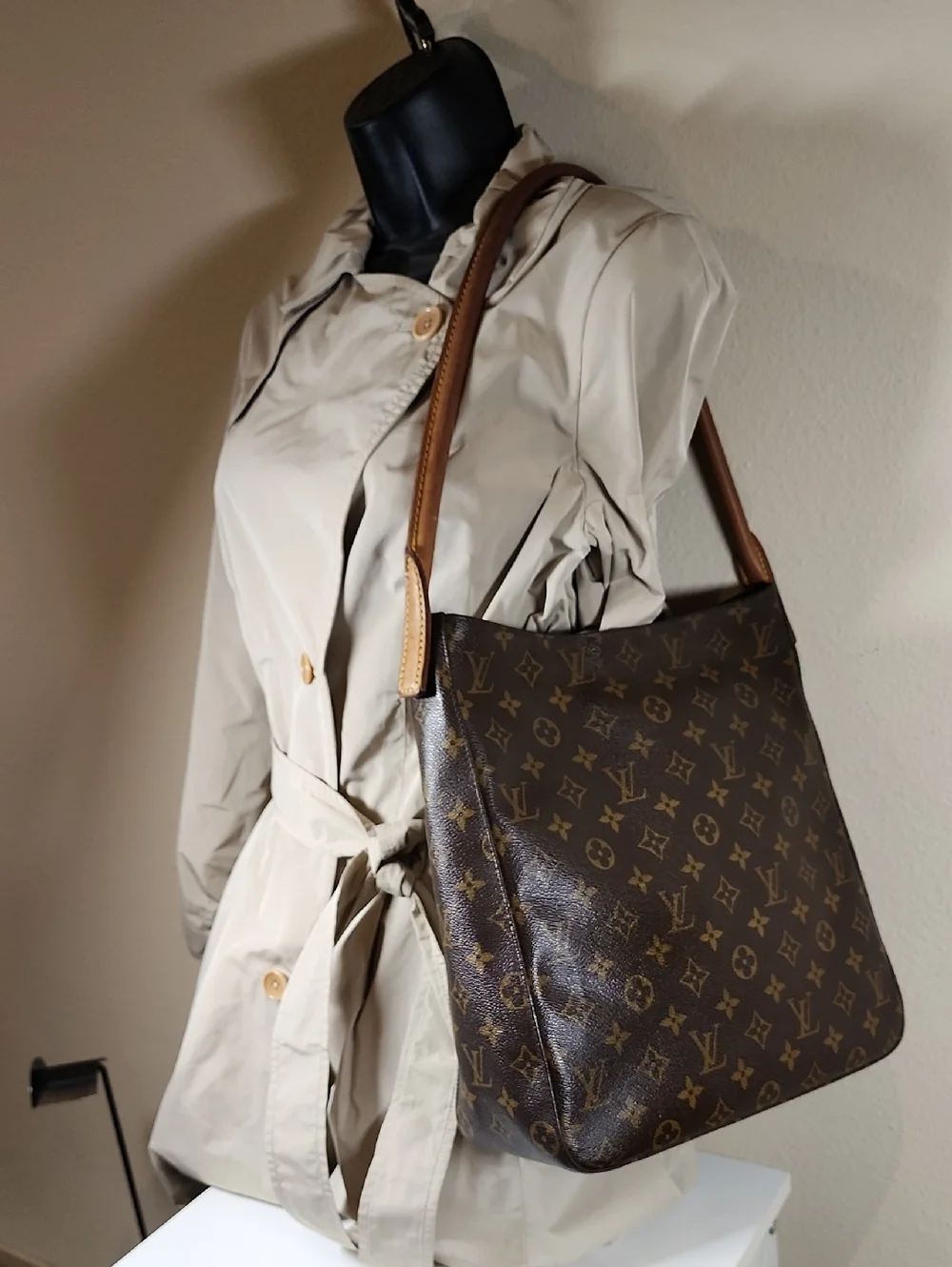 Vintage Louis Vuitton Looping Monogram GM